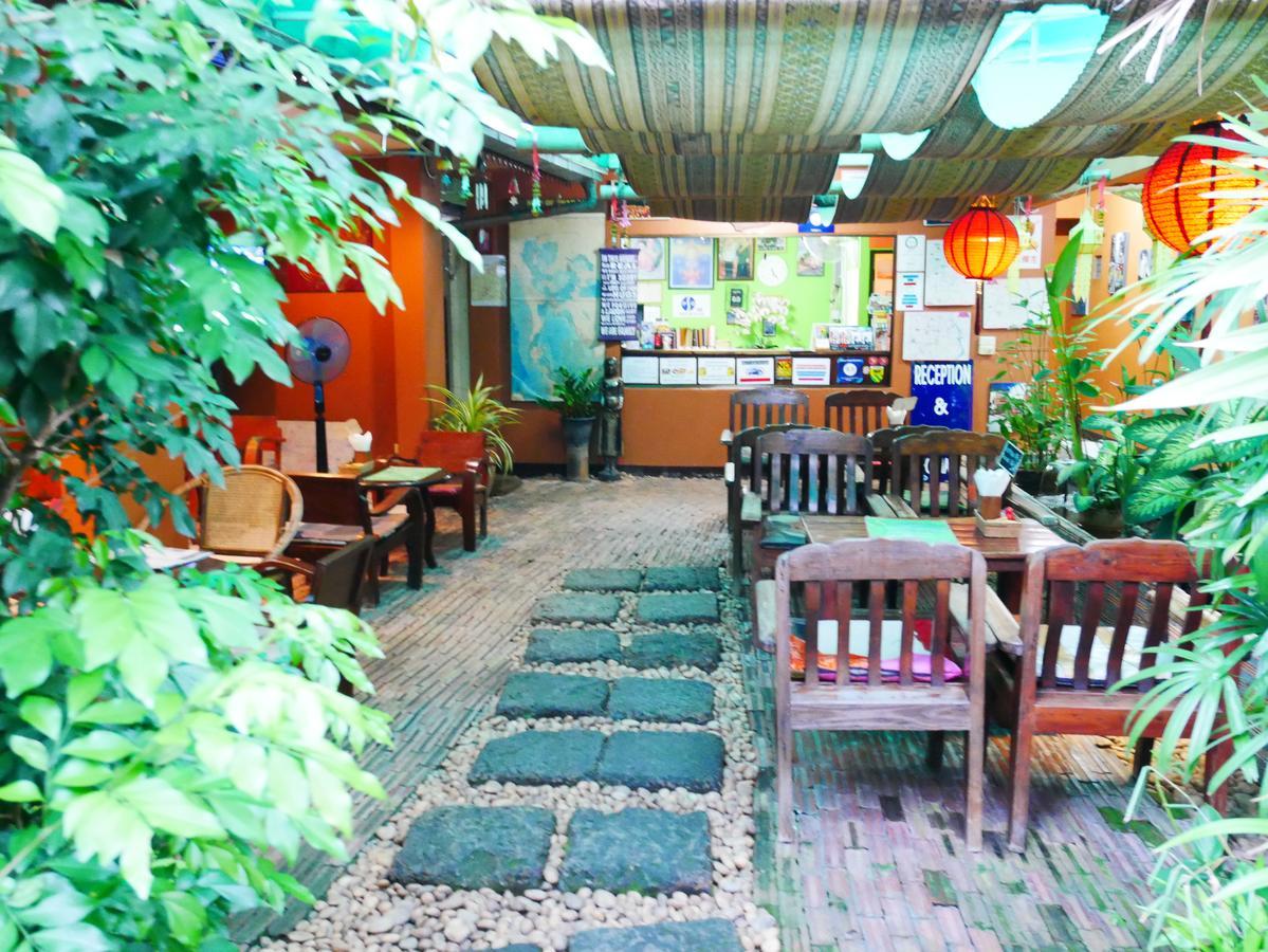 All In 1 Guesthouse Čiang Mai Exteriér fotografie