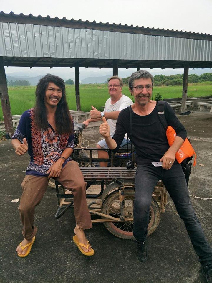 All In 1 Guesthouse Čiang Mai Exteriér fotografie